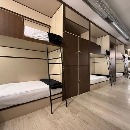 Hostel Tkh-Rooms Mate Madrid Extérieur photo