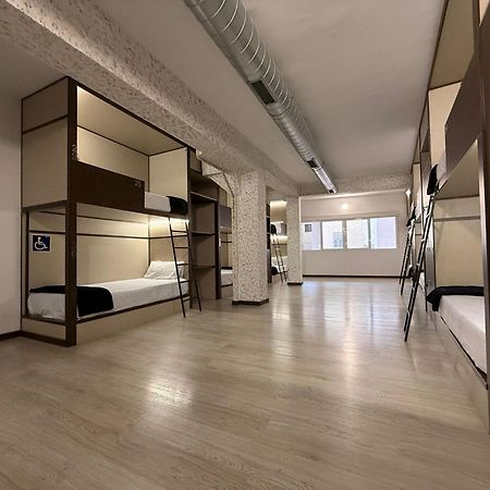 Hostel Tkh-Rooms Mate Madrid Extérieur photo